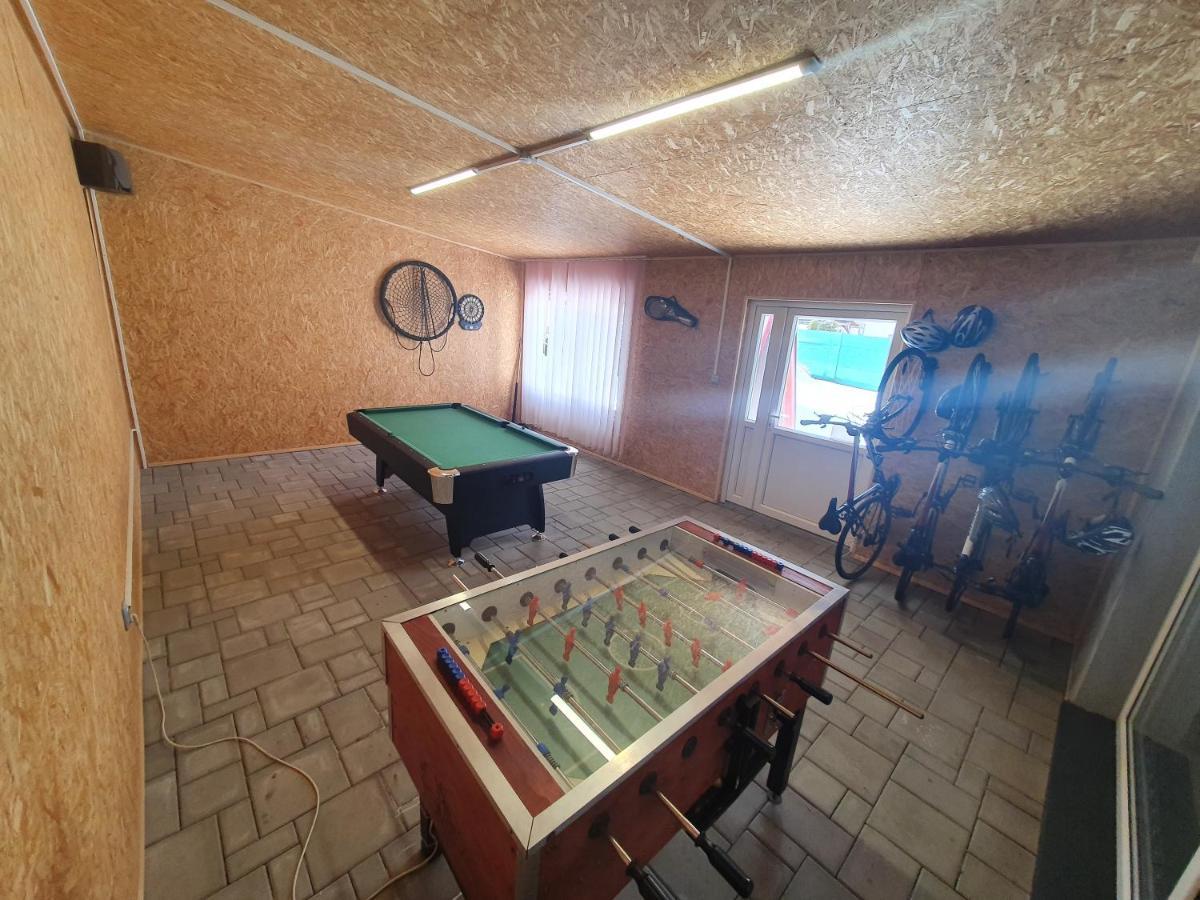Bešeňová Apartmanovy Dom Stela מראה חיצוני תמונה