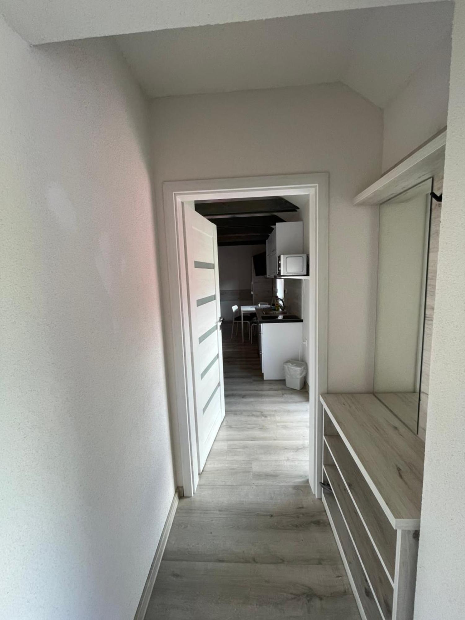 Bešeňová Apartmanovy Dom Stela מראה חיצוני תמונה