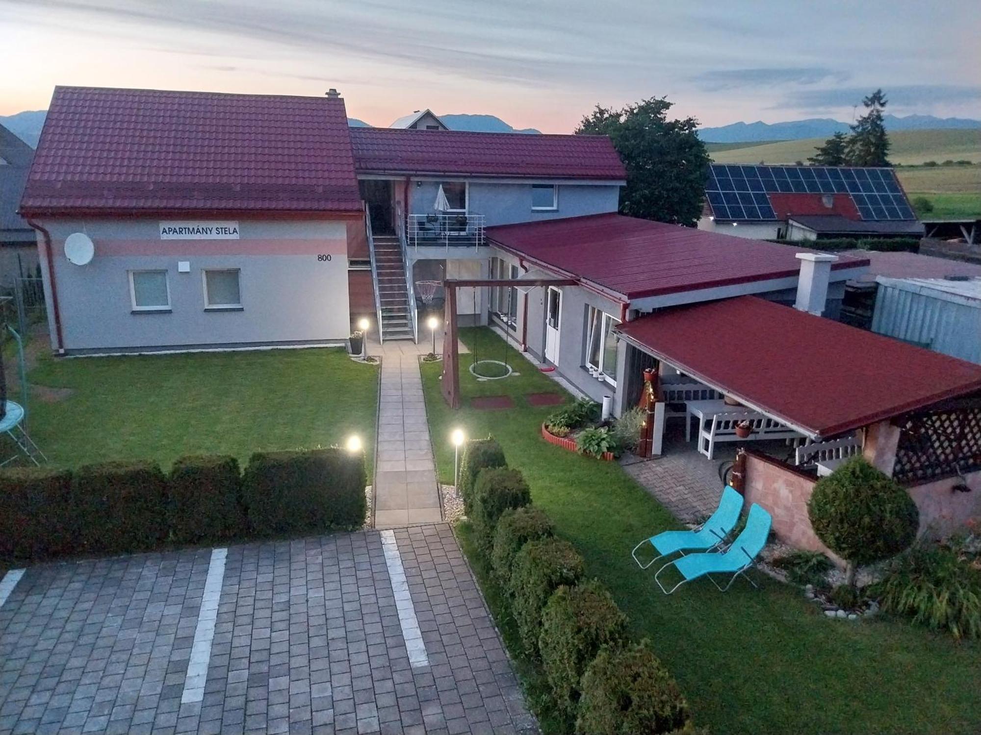 Bešeňová Apartmanovy Dom Stela מראה חיצוני תמונה